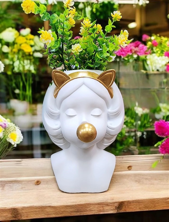 U Like Homewares Kitty Planter, White, 23CM Height, Plant not included