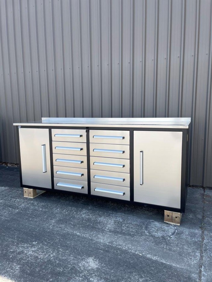 1 x 10 Drawer Workbench