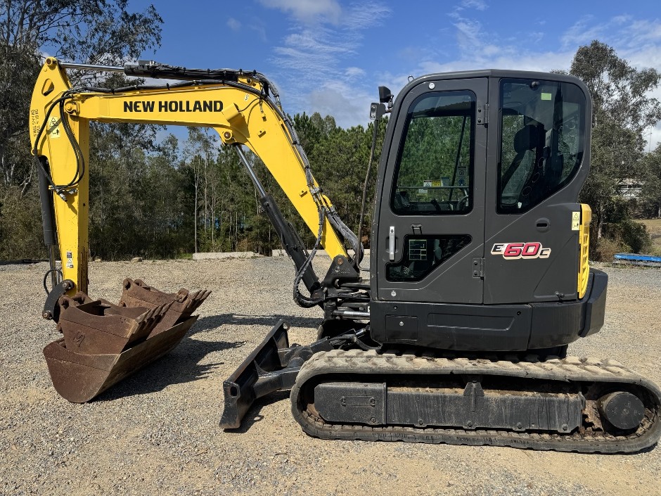 <p>2021 New Holland Excavator E60C</p>
