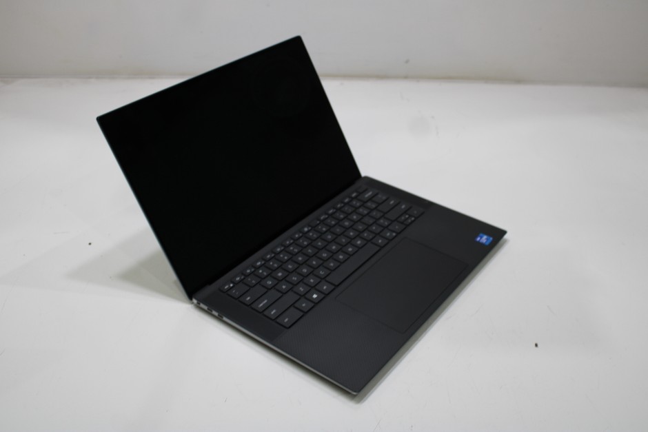 DELL PRECISION 5560
