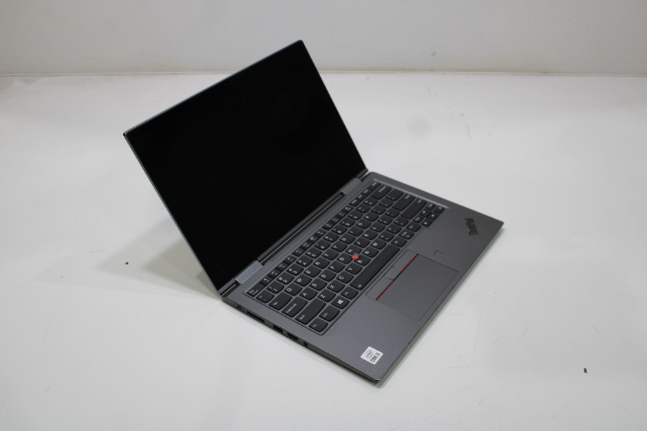 <p>LENOVO THINKPAD X1 YOGA GEN 5 20UCS2F600</p>
