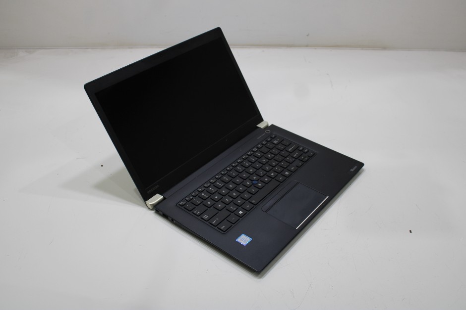 TOSHIBA TECRA X40-E PT482A-05U009