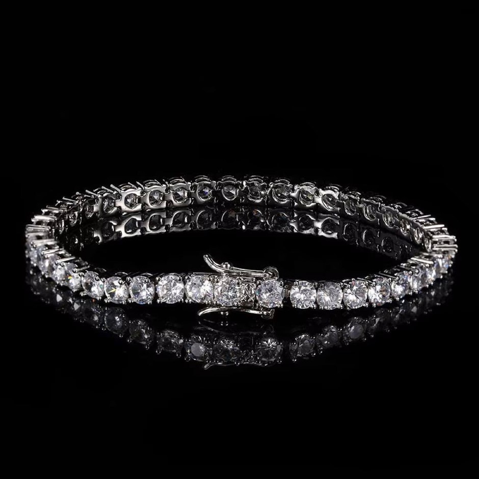 18k White Gold-Filled Tennis Bracelet Round Facet Cut Cubic Zirconias17.8cm