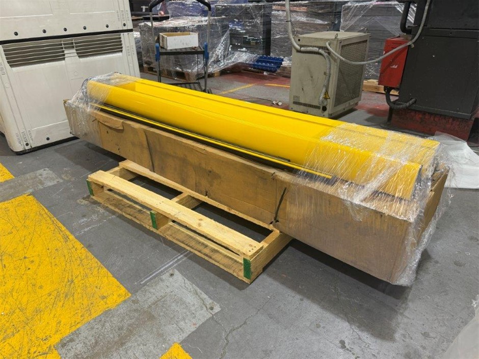 Light Deflection System On Pallet