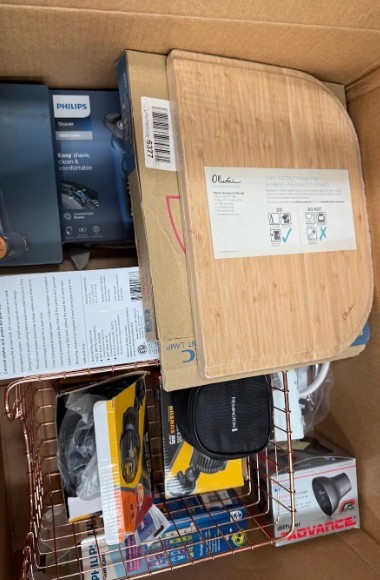 Assorted Homeware/Kitchenware Items. NB: Items may not be in original packa