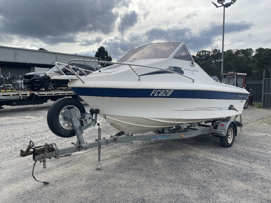 Streaker Sports Cuddy 5.02 Boat