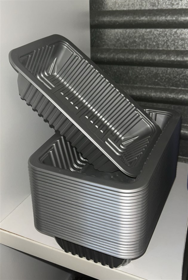 25x Plastic Containers (Silver)