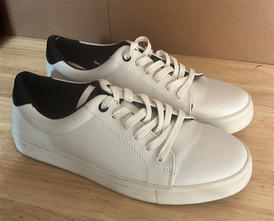CONNOR Men's Shoes