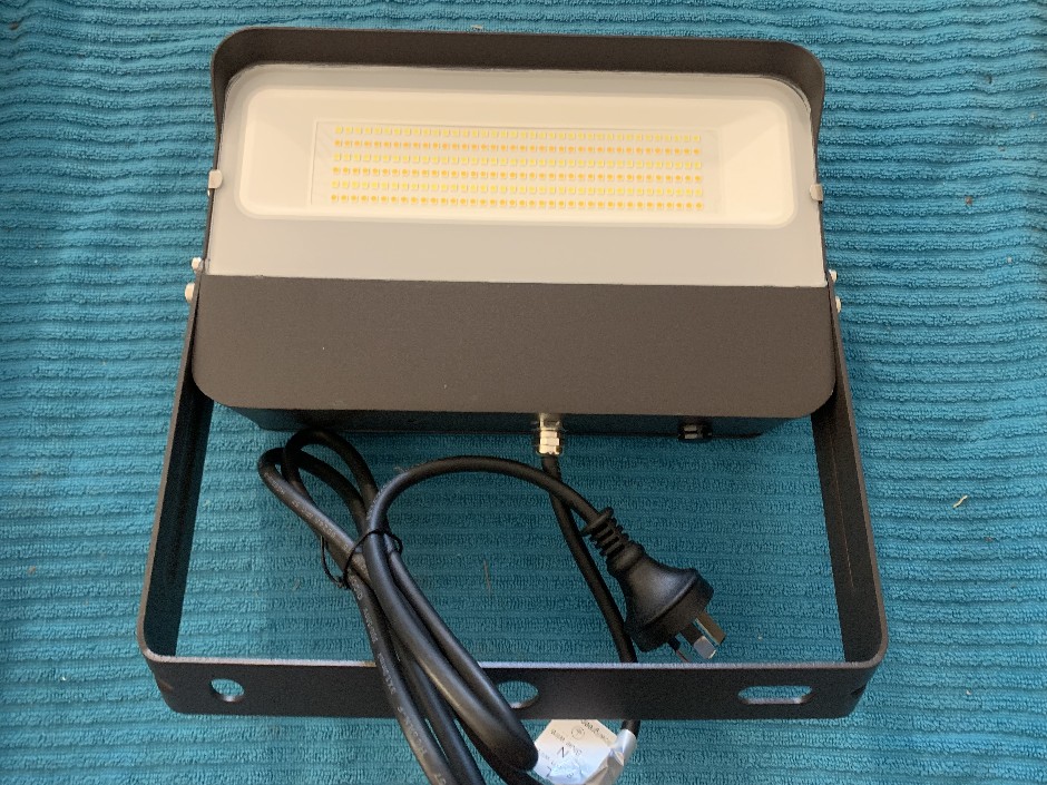 <p>2 x Gulite LED Flood Light, 80W (Unused)</p>