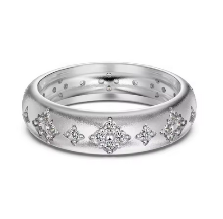 5A Cubic Zirconias 925 Sterling Silver Band Ring - Size 7
