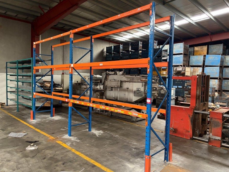 2 x Bays Of Dexion Pallet Racking