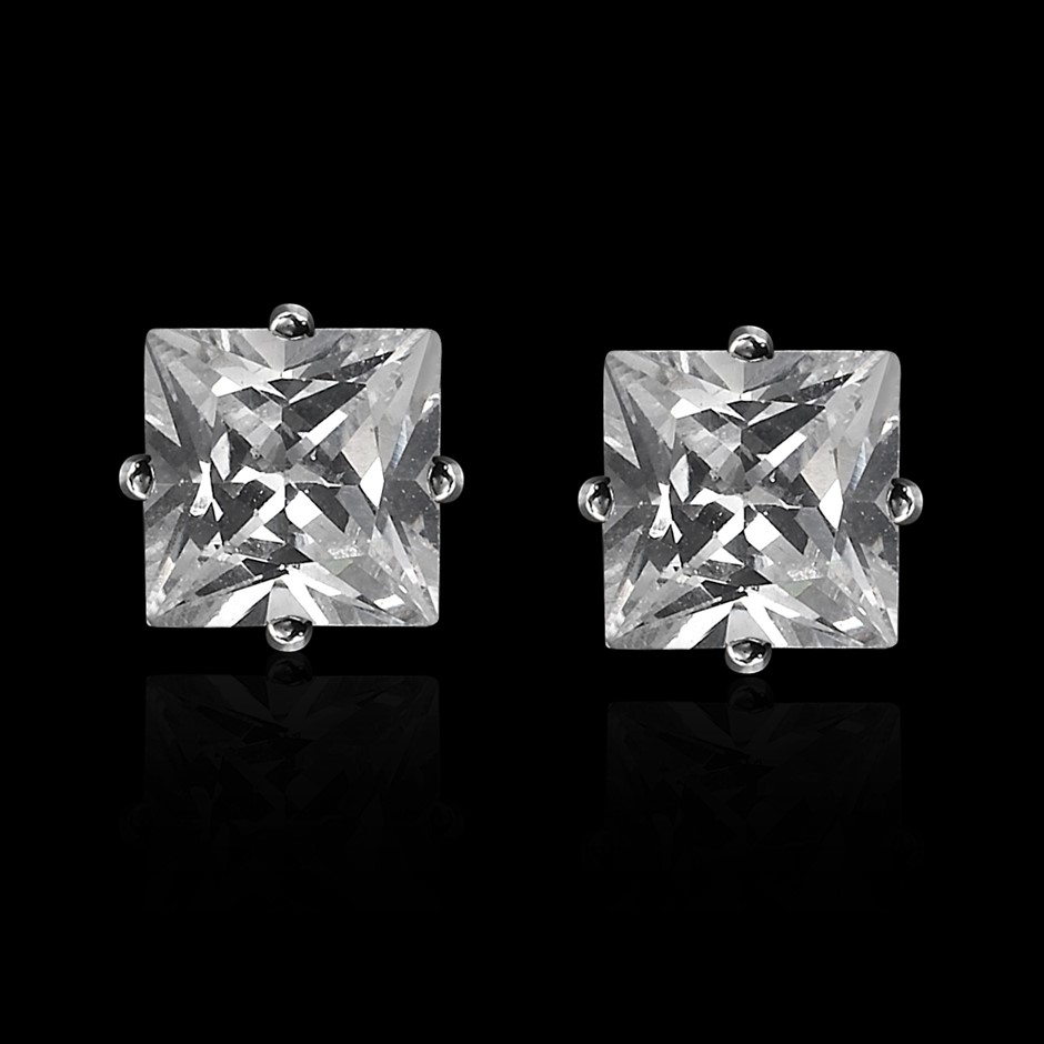 Solid 925 Sterling Silver 6mm Square Stud Earrings Featuring 2 Crystals