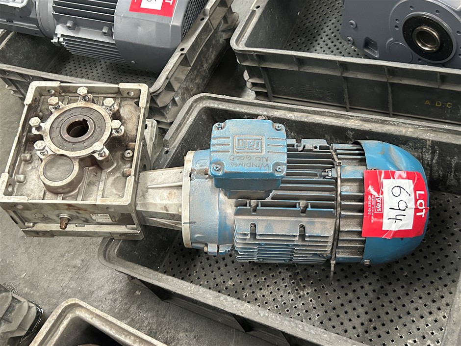WEG-Electric Motor Coupled with a Reduction Gearbox