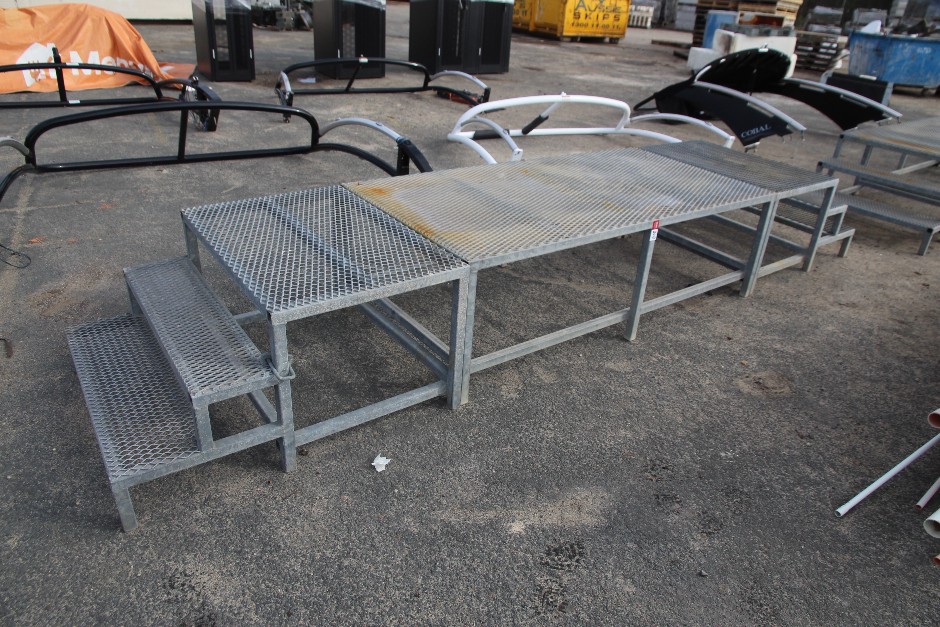 <p>Access Platform and Steps (Sticker 208)</p>