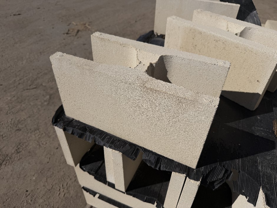 Concrete Building Blocks - Code 20.48 Cream with Smooth Face 190mm x 390