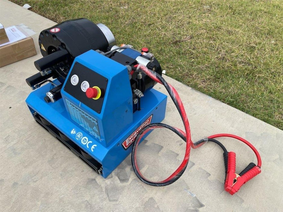 <p>Portable Hydraulic Hose Crimping Machine(Unused)</p>