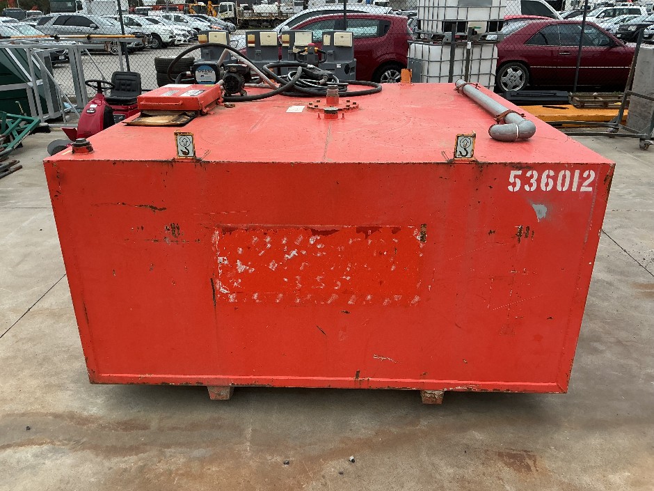 <p>Diesel Tank 4000 LTR **Dandenong**</p>