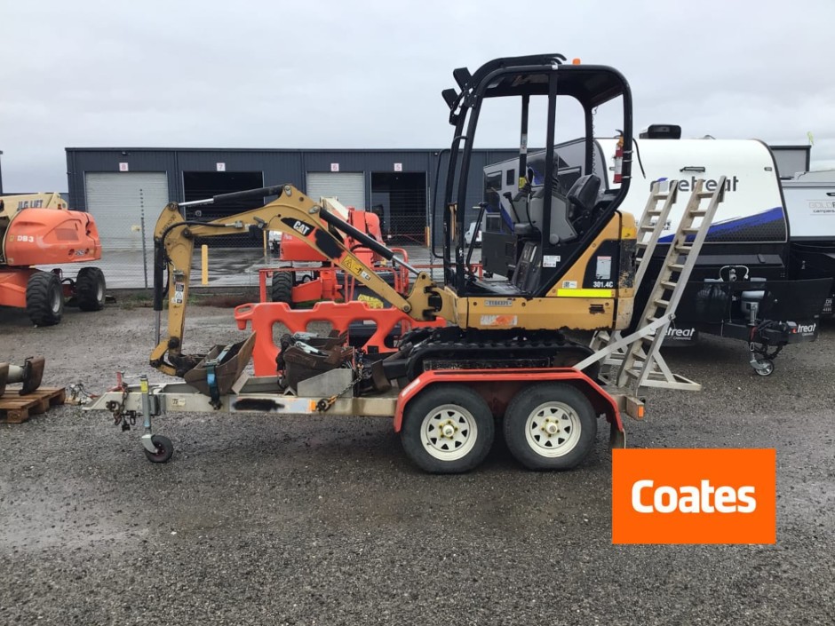 <p>Caterpillar 301 4C Excavator and Plant Trailer Combo **Truganina**</p>