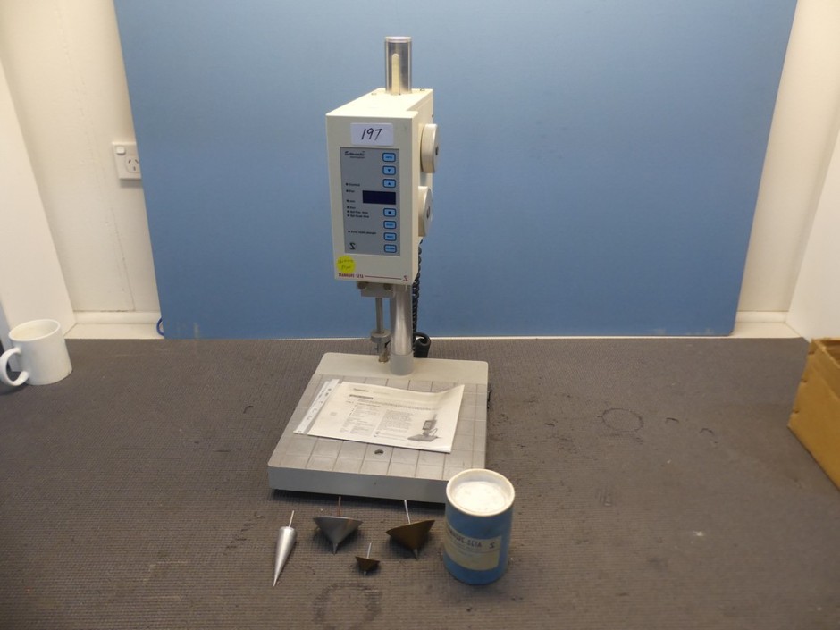 Penetrometer, automatic with display, 0-70mm range