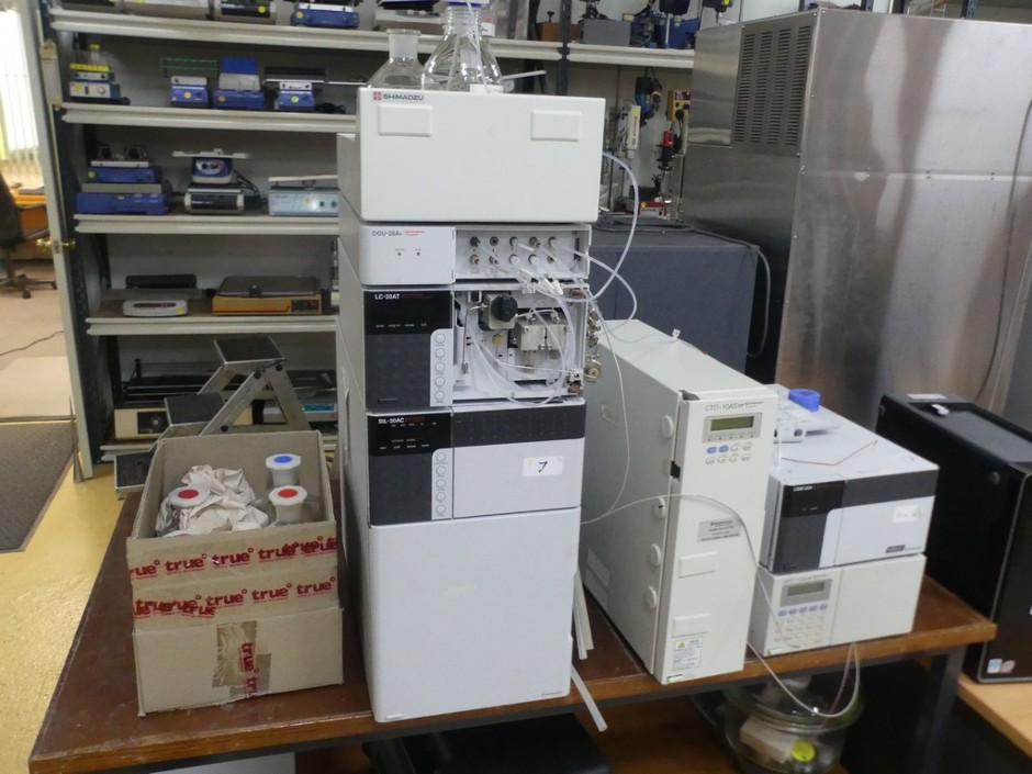 <p>HPLC System</p>