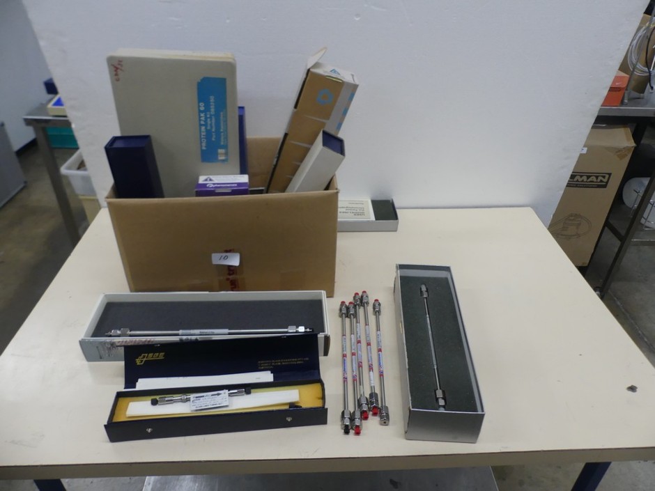 <p>HPLC columns, assorted sizes and phases.</p>