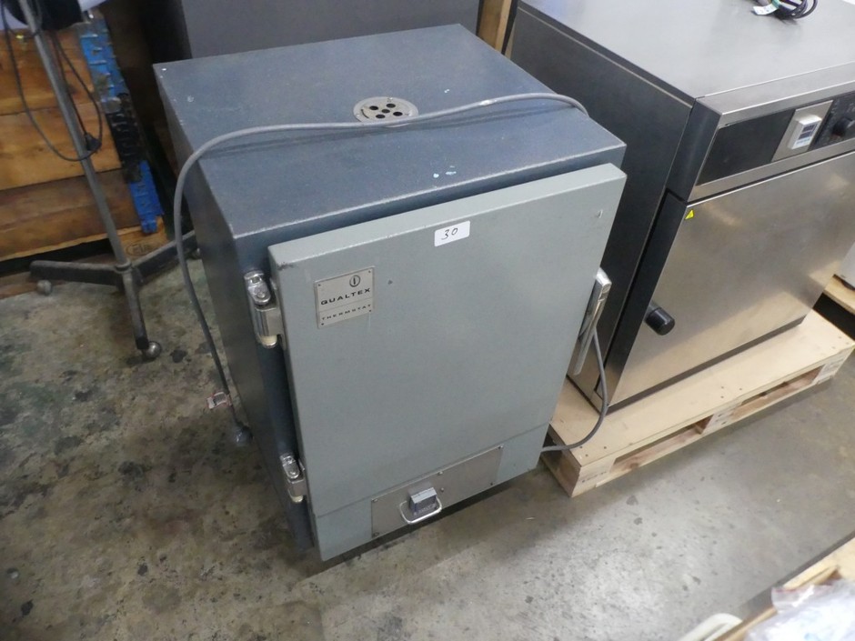 <p>Incubator 70 litre capacity forced convection digital control to 60C</p>