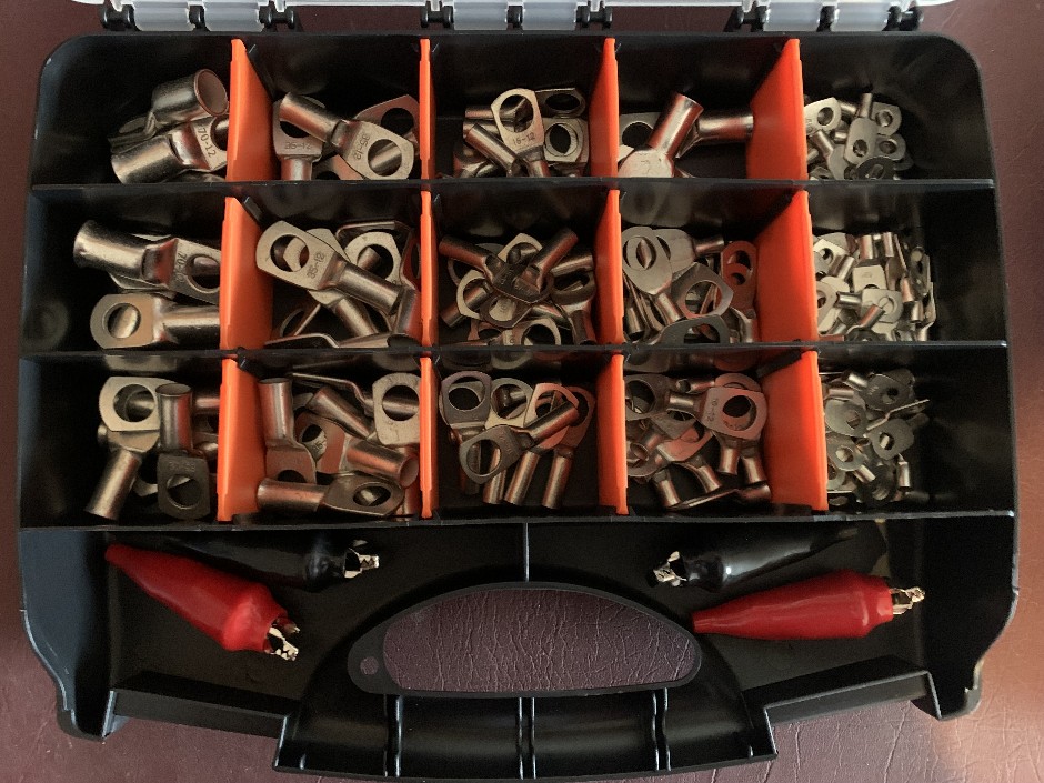 Small Quality Carry Case with Various Sized Copper Lugs (Unused)