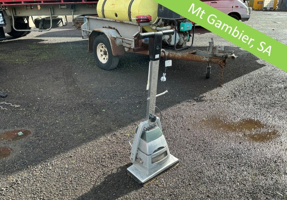 <p>HTF-2 Orbital Floor Sander 240v **Located Mt Gambier**</p>