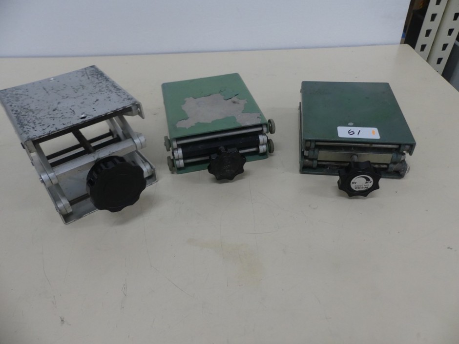 <p>Lab Jacks</p>