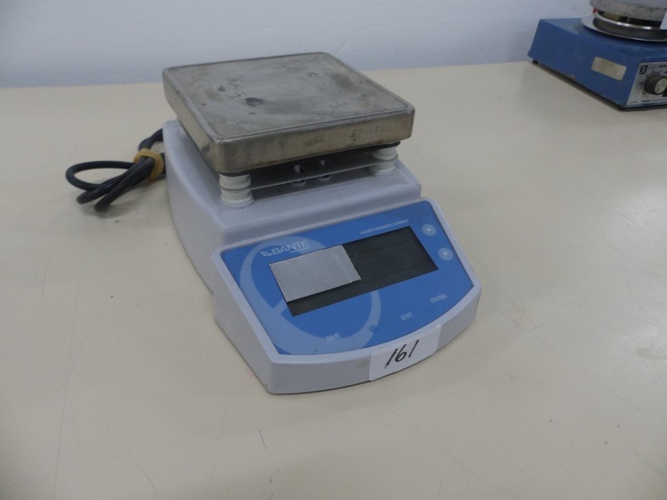 Magnetic Stirrer with Variable Speed Control 135mm Plate