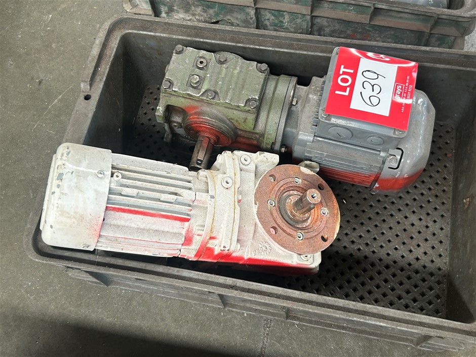 2x Assorted Electric Motors with Reduction Drive Gearboxes