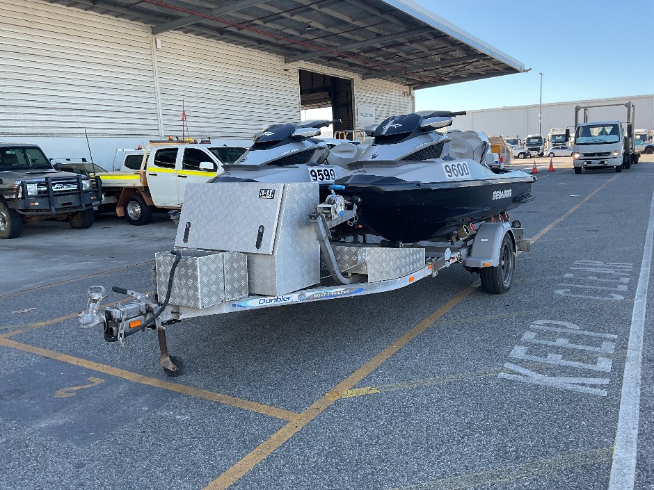 WA -  Boat Auction 01/09 NR