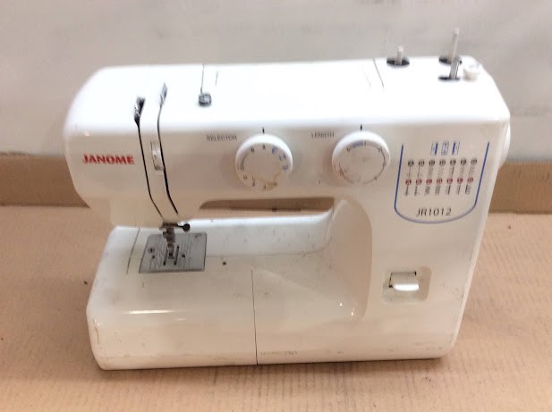 Janome JR1012 Sewing Machine