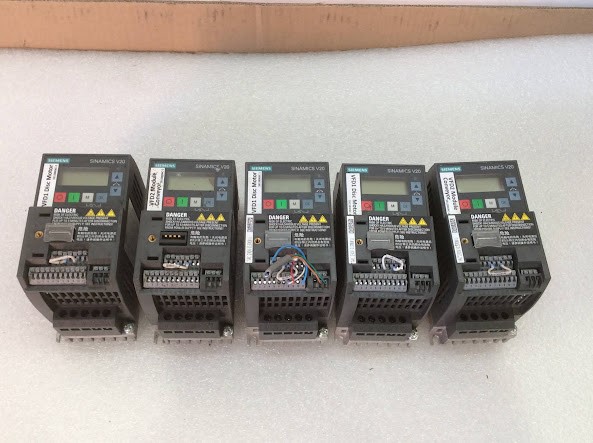 Siemens SINAMICS V20 Frequency Converter (Lot of 5)