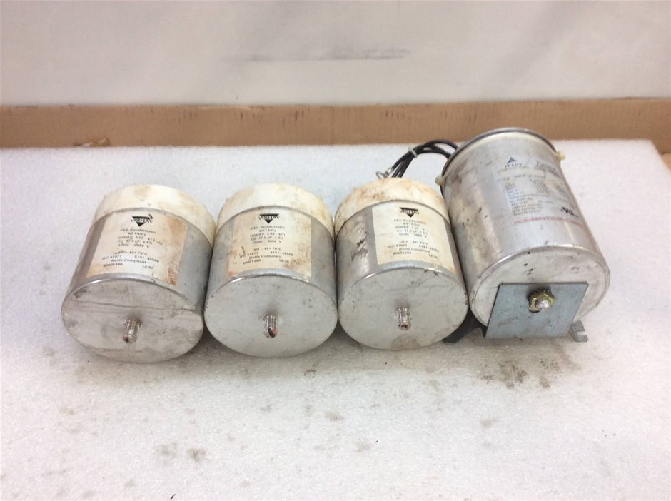 Vishay HDMKP 3.05-47 I+EPCOS PhaseCap MKK690-D-12.5-11 Power Capacitors