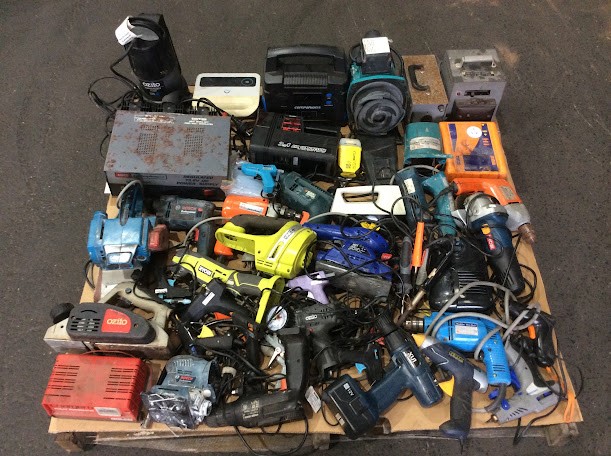 Bosch/Ryobi/Ozito Mixed Brand and Model Electric Drill/Power Tools