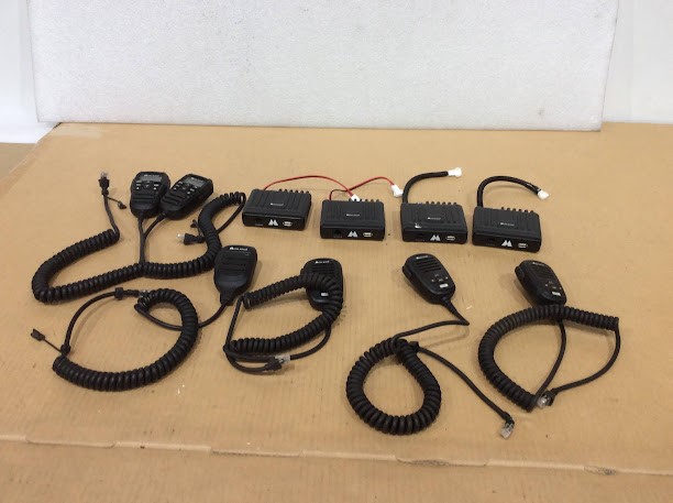 Midland PR0902&MK911/MK902/MK901 UHF/LMR Transceiver/Microphone (Lot of 10)