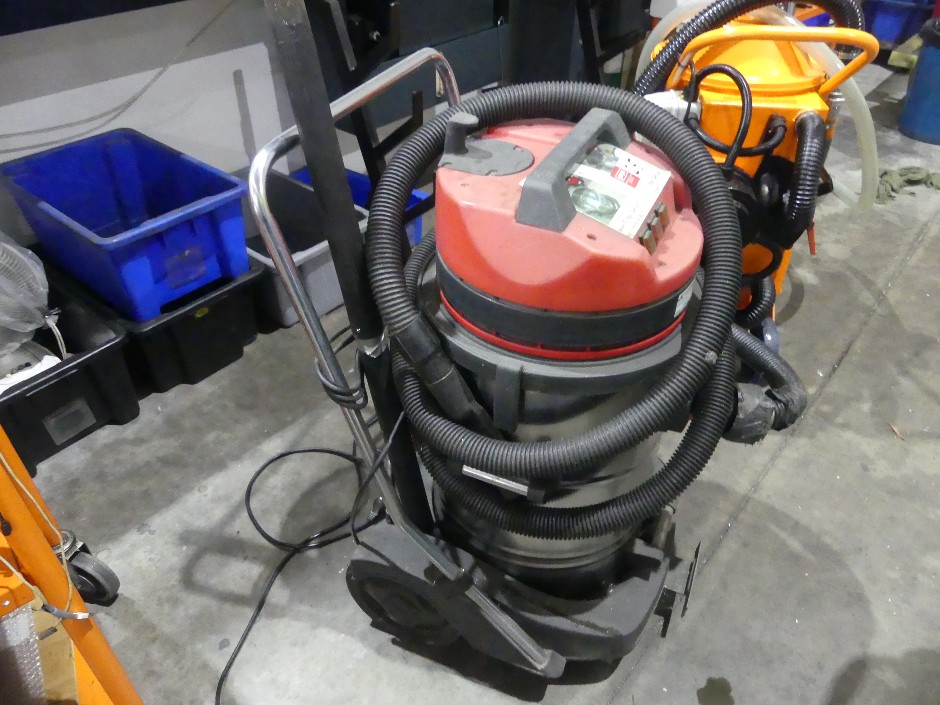 Soteco MEC640 Mobile Wet & Dry Industrial Vacuum Cleaner