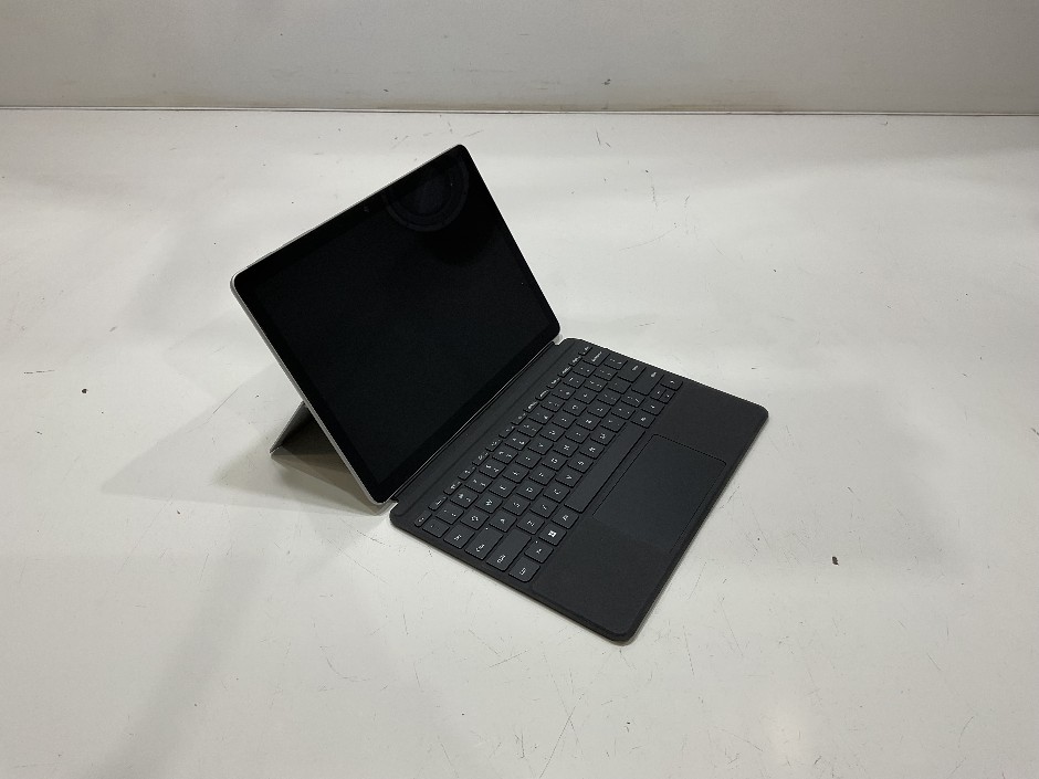 MICROSOFT SURFACE GO 3
