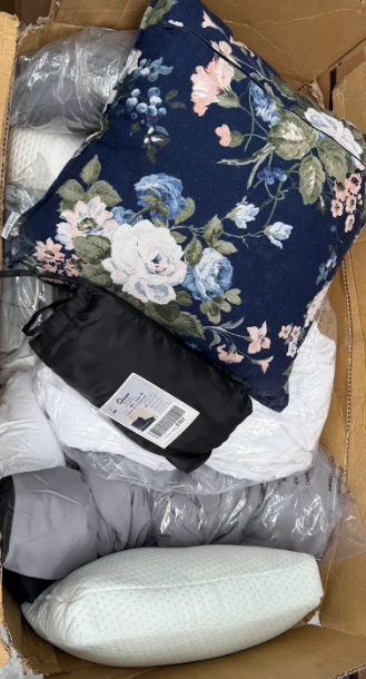 Assorted Box of Pillows, Cushions, Bedding etc. NB: Items may not be in ori