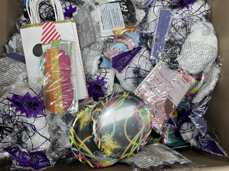40 x Assorted Halloween/Party Products. NB: Photo as is. Some Not in Origin