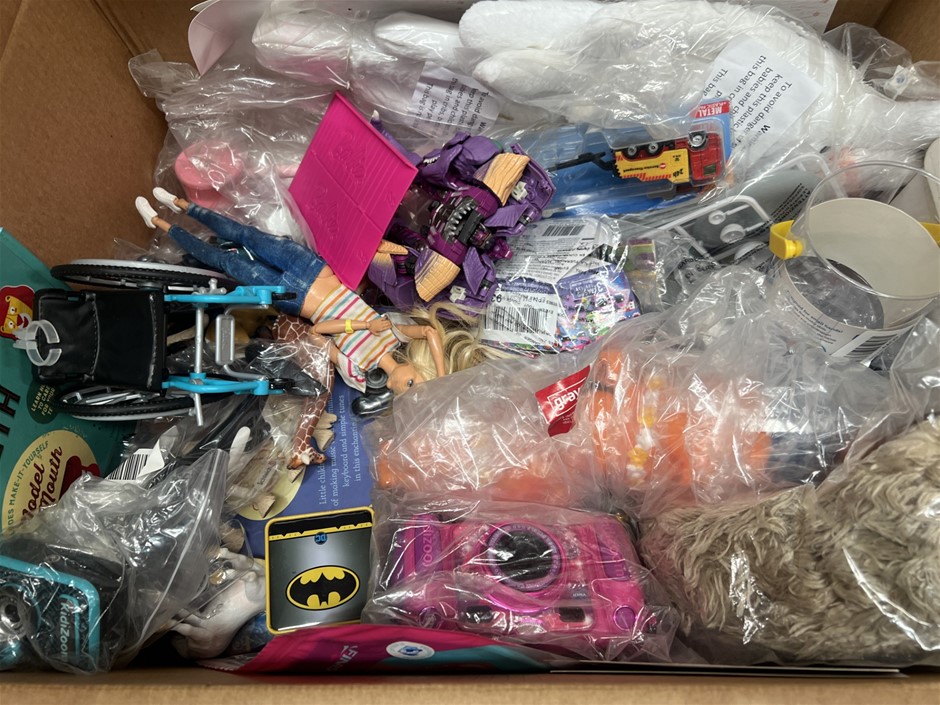 15 x Assorted Toy Products. NB: Photo as is. Some Not in Original Packaging