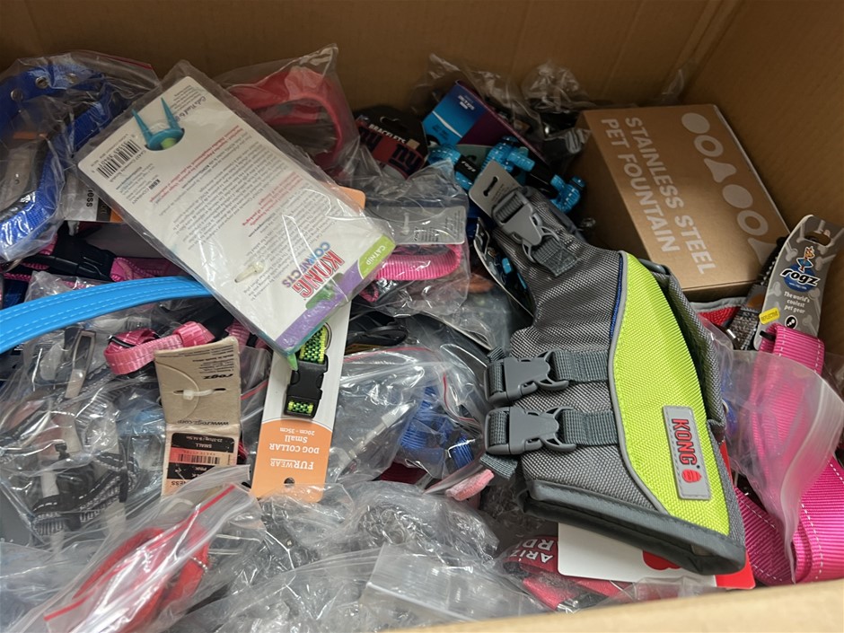 30 x Assorted Dog products. NB: Photo as is. Some Not in Original Packaging