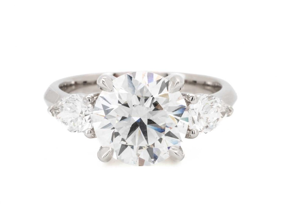 3.22 Carat Platinum Diamond Engagement Ring IGI Certified