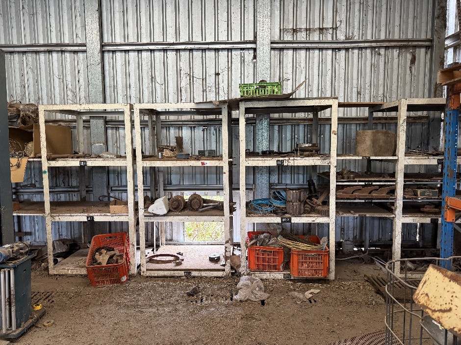 <p>Shelving Modules</p>