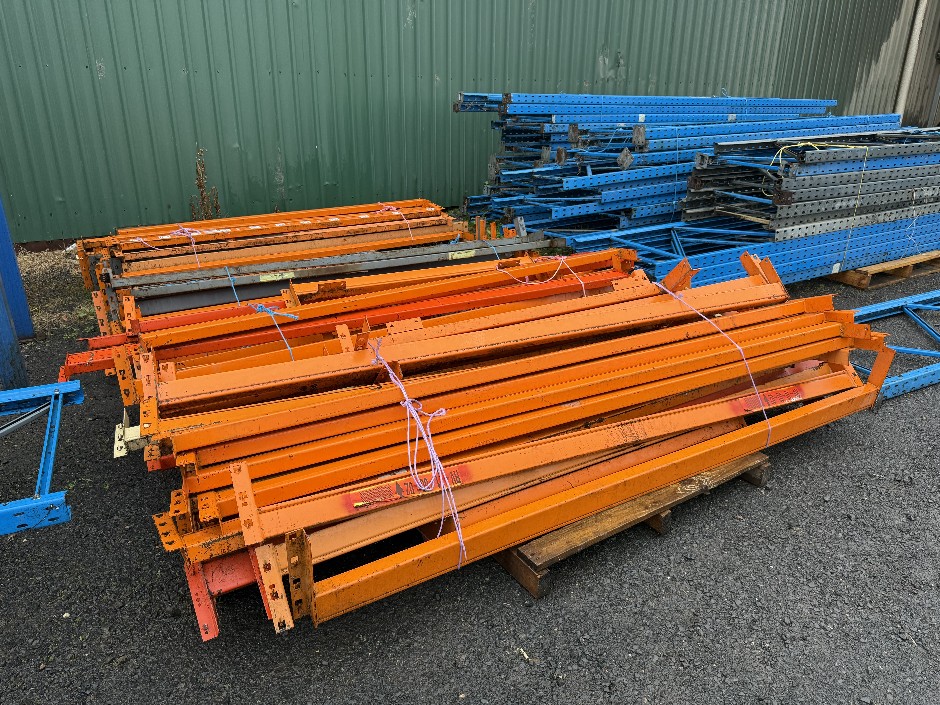 <p>Dexion Pallet Racking Components</p>