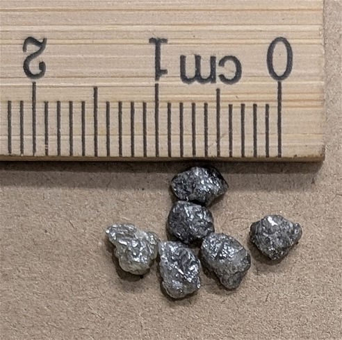 2.3 carats uncut rough DIAMOND Gemstones
