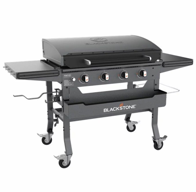 BLACKSTONE Omnivore Griddle With Hood And Soft Cover.