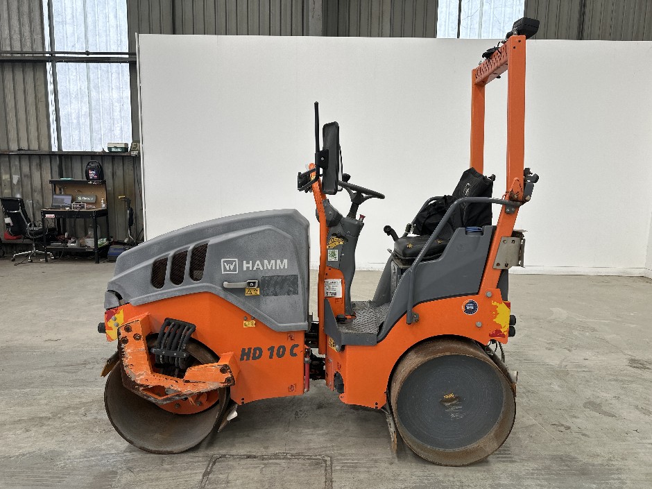2018 HAMM HD 10C VV Tandem Roller