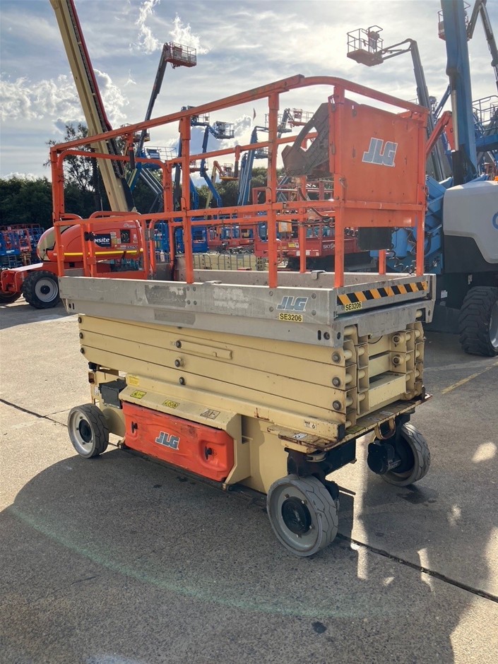 2015 JLG 3246ES Scissor Lift - 32ft (9.7m) - Electric - Milperra